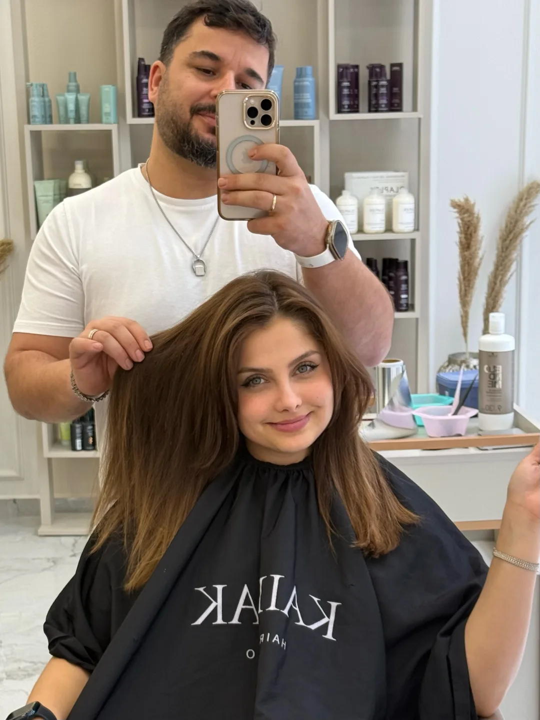 Renk ve kesim öncesi — doğal koyu saç